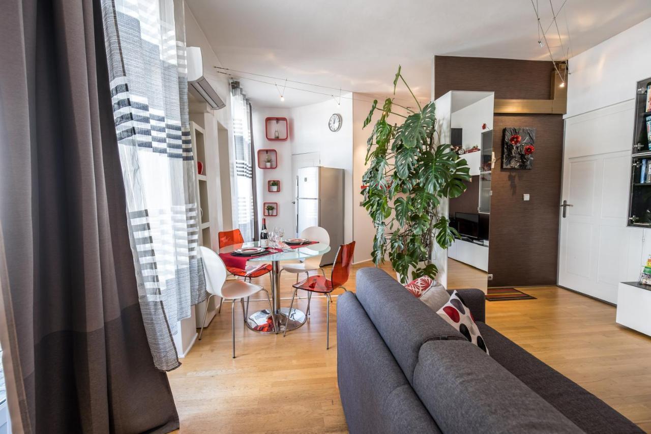 Hibiscus Apartment Annecy Esterno foto