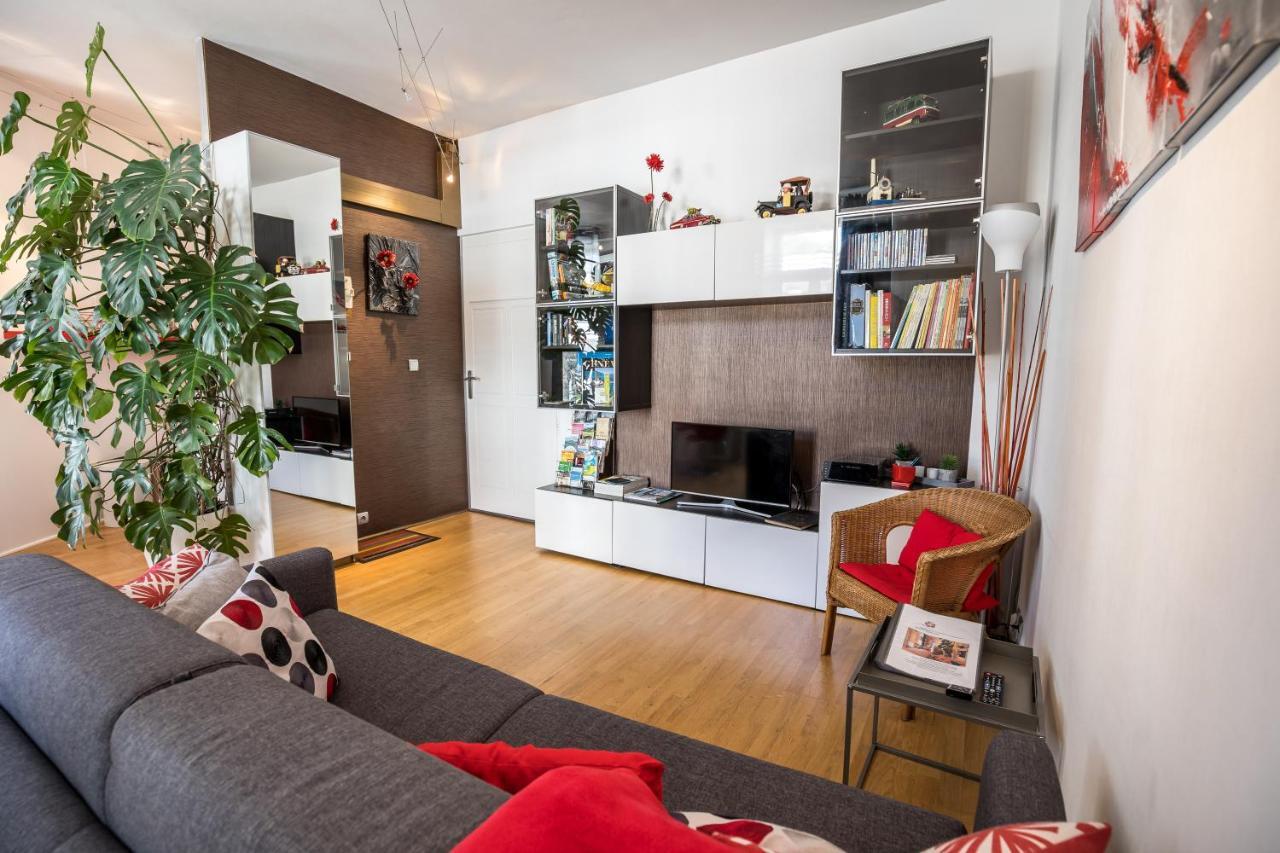 Hibiscus Apartment Annecy Esterno foto